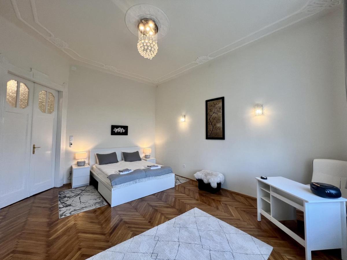 בודפשט Krisztina Apartments מראה חיצוני תמונה
